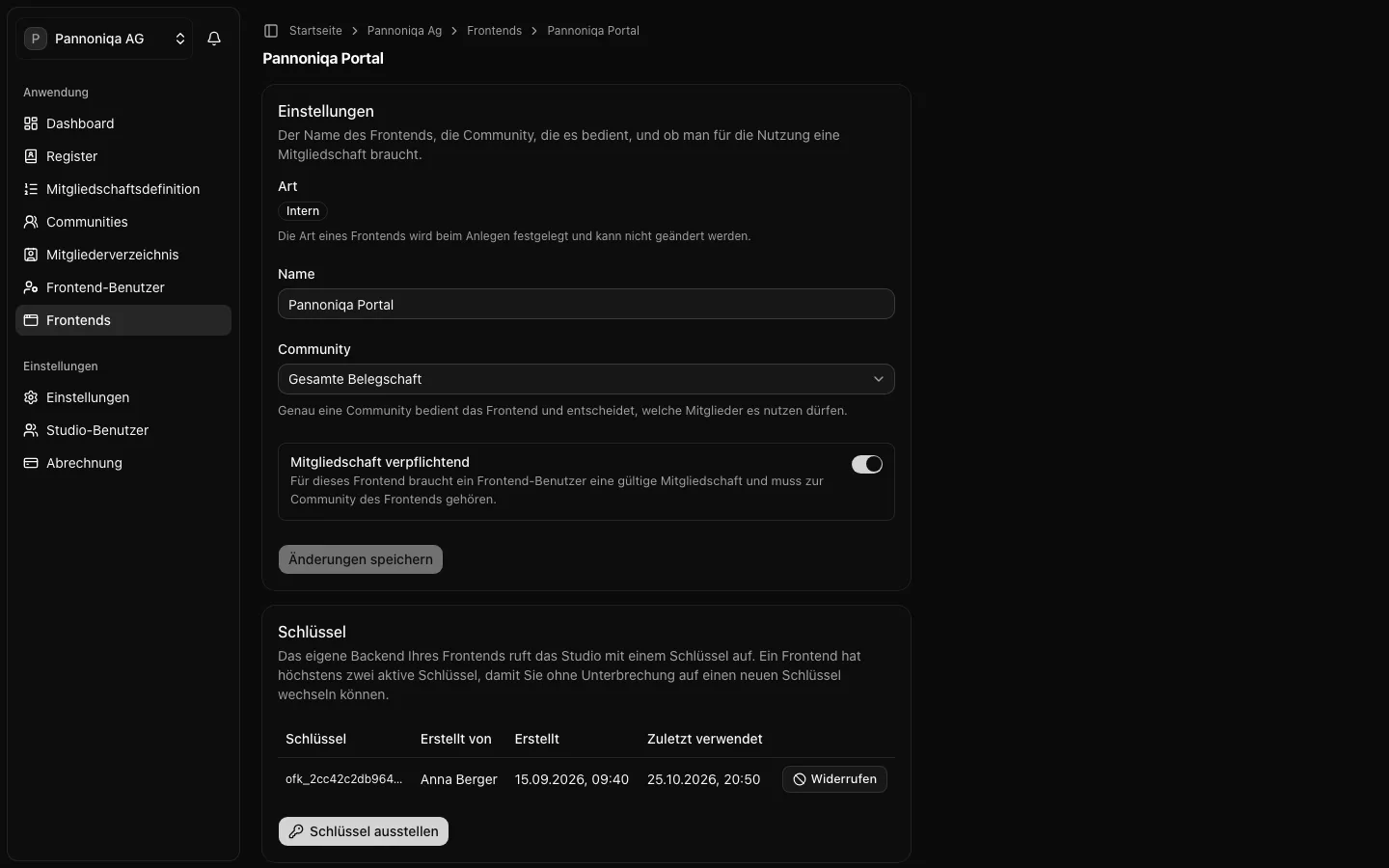 Die Seite des Pannoniqa Portals mit den Karten Einstellungen, Schlüssel, Anmeldung und Frontend trennen